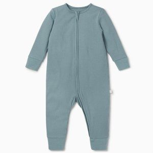 NWT Mori Ribbed Zip-Up Sleeper 0-3M